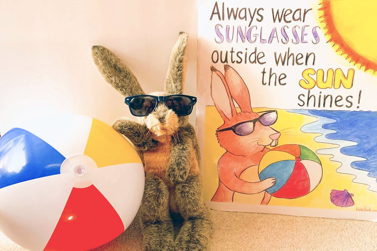 SightsforHope's tweet image. #NationalSunglassesDay is this week, and #CWellBunny reminds you to wear sunglasses when the sun is shining to protect your eyes. #HelpfulHint #SightsforHope #SeizeIndependenceNow