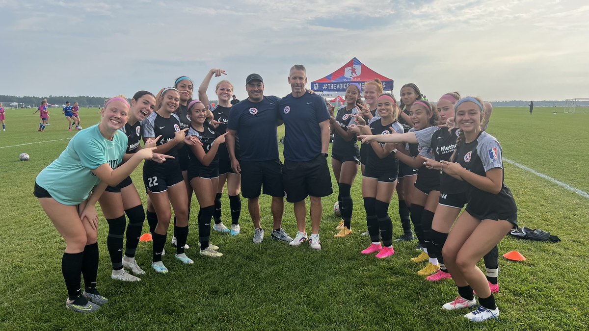 Super proud of everyone today, we ended the GA Spring Showcase with the dub (goal from @leecy_cruz)!! On top of that Coach P and Coach Driggs both received their Class A Coaching License🎉🎉 @sacitysc @SACity06GA