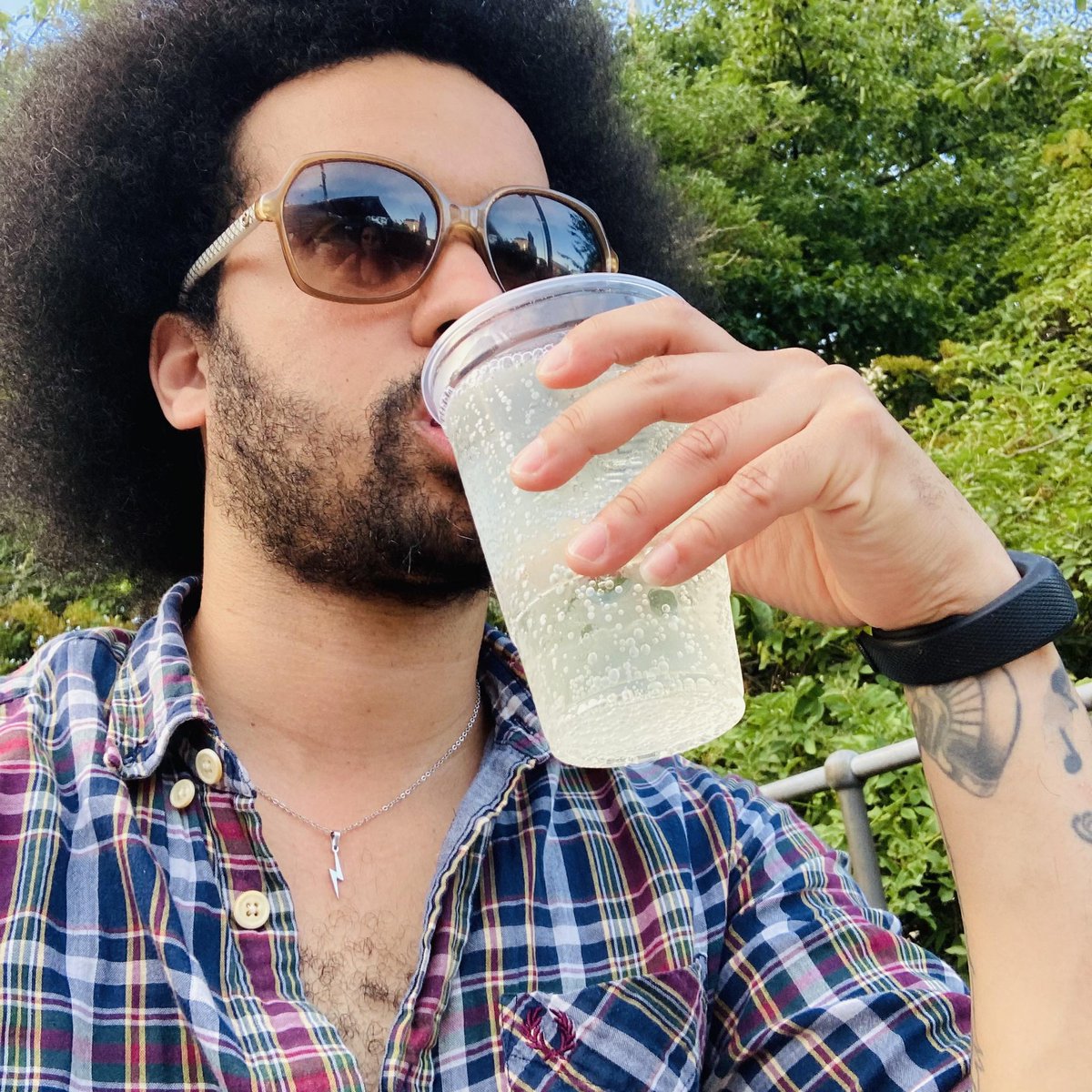 Having a small break from music production to enjoy some of the famous Yorkshire sunshine! Rest assured there is plenty of new Flash Cassette music on the way that I can't wait to share with you all! 
⚡️📼

#Summer #Cider #Bradford #Synthwave #futurefunk
#Newmusic