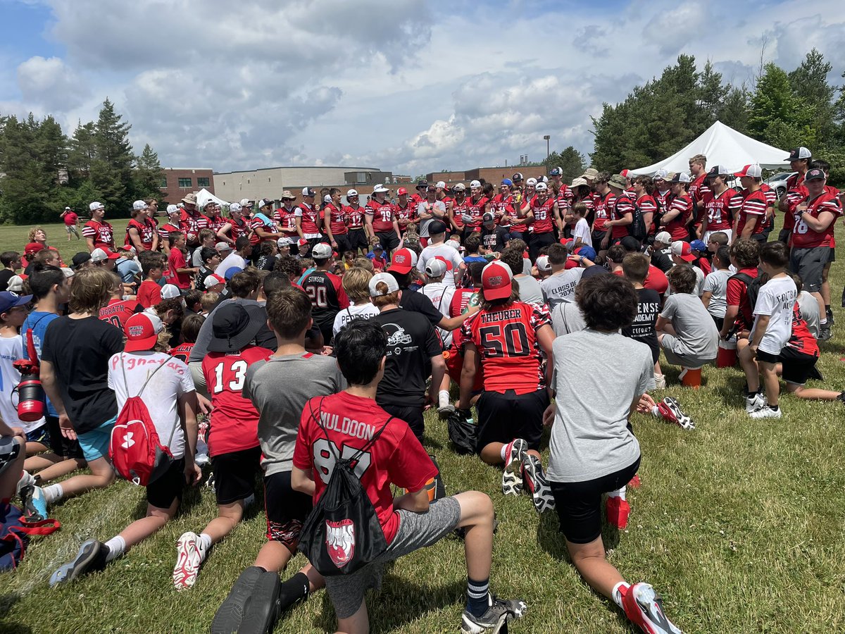 Day One of Camp in the books ! Thank you to our guest speakers <a href="/RyanMansell2/">Ryan Mansell</a> <a href="/Maxgiordano13/">Max Giordano</a> and <a href="/Darius_Cervi/">Darius</a>