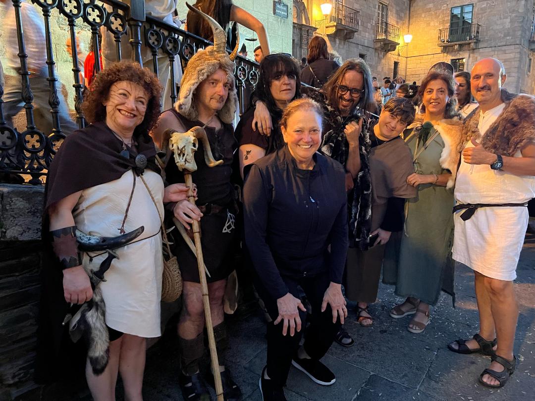 WalkinSpain's tweet photo. More from the Arde Lucus Festival in Lugo, with its magic shows, fancy dress parades, Roman clothes contests, Roman games, and battle recreations. https://t.co/msaxHRLiW3
