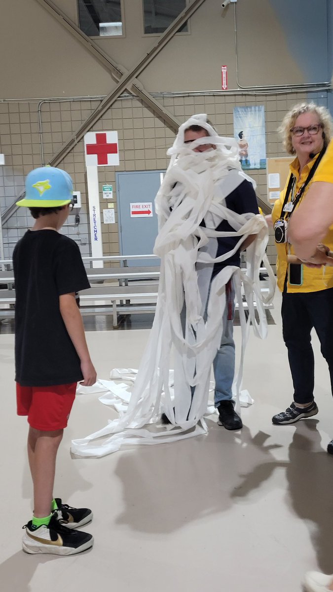 @MrsMThompson (@mrsmthompson2) on Twitter photo Learning about flight and history today on our Grade 6 trip to the Canadian Warplane Museum! <a href="/CWHM/">Canadian Warplane Heritage Museum</a> <a href="/StCofA_HCDSB/">St. Catherine HCDSB</a> Learning about flight and history today on our Grade 6 trip to the Canadian Warplane Museum! <a href="/CWHM/">Canadian Warplane Heritage Museum</a> <a href="/StCofA_HCDSB/">St. Catherine HCDSB</a>