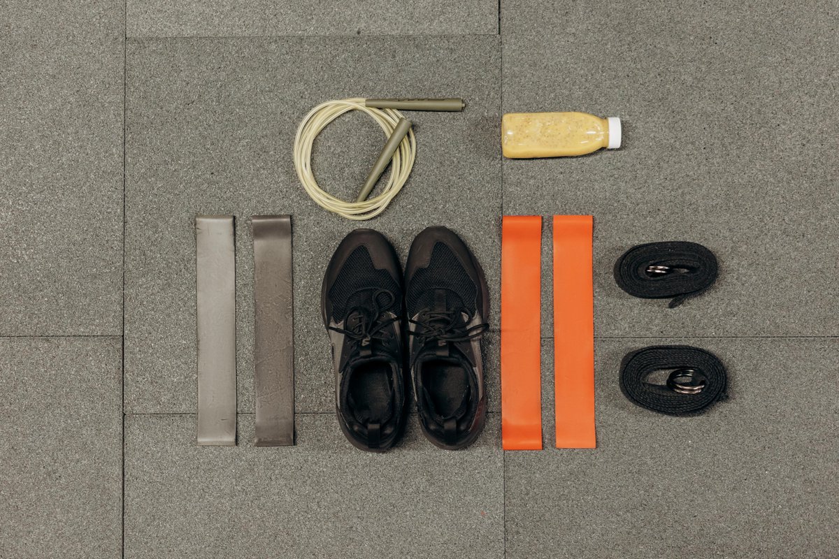FredericSenio10's tweet image. Get fit at home with simple bodyweight exercises like squats push-ups and lunges! Incorporating daily exercise is key to weight loss and good health. #fitness #homeexercises #healthylifestyle ️‍♀️