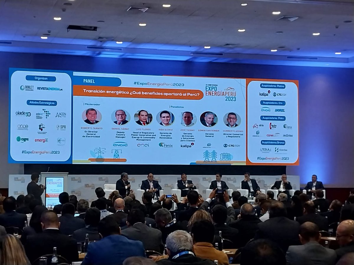 "Empezar contándoles de una iniciativa hace dos años: La hoja de ruta de #TransicionEnergética. Esta responde a la necesidad de actuar frente al cambio climático, estudiar y analizar efectos costos y beneficios de implementar la transición energética" - <a href="/luis_flores_a/">Luis Flores Alvarado</a>