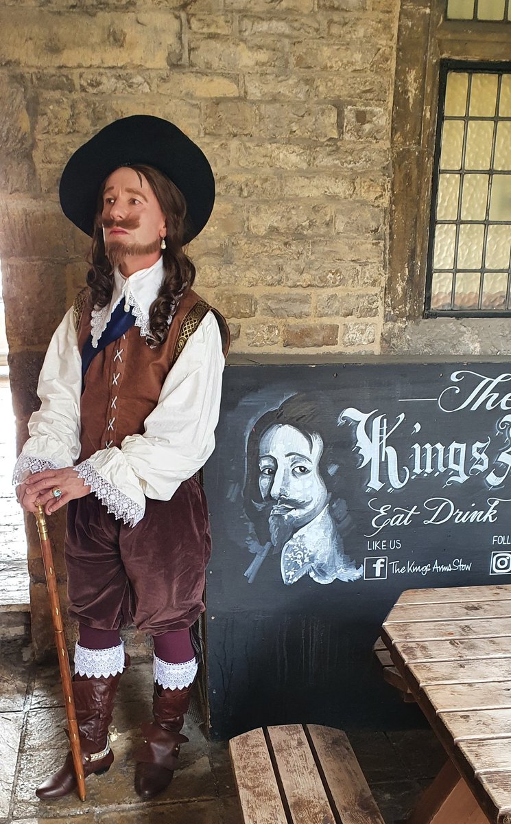 The Kings Arms
Stow on the Wold

#CharlesI #KingCharles 
#Stow #Stowonthewold #Cavalier #Cavaliers #Kings #Cotswolds #History #Pub #Pubs #Hotel #Town #Gloucestershire