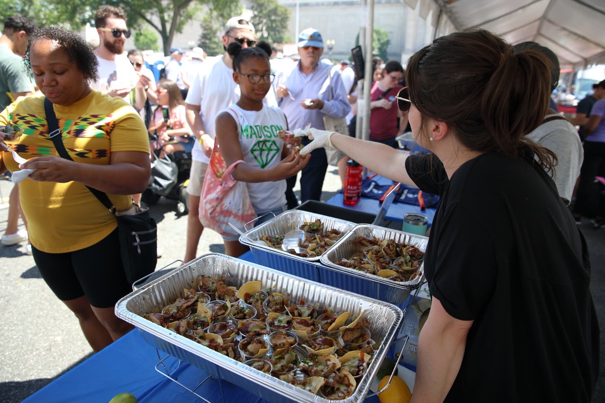 Our #military chefs created 5 incredible pork dishes for the first day of @The_USO Military Chef BBQ Cook-Off at the 31st Annual @GiantFood BBQ Battle 🧑‍🍳🐖 Thank you to everyone that made it incredible! See more 📸 flic.kr/s/aHBqjAKdrF