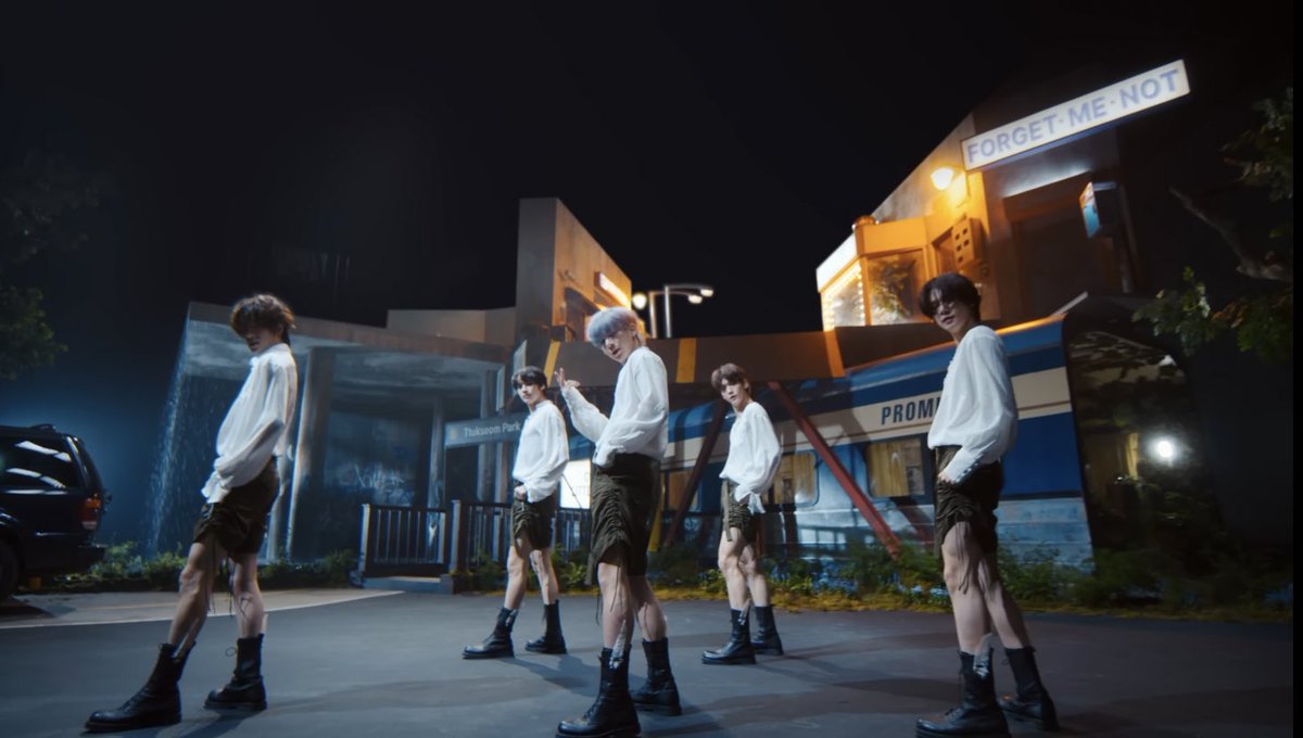 soob304's tweet photo. 🗓️ | Agenda #TXT

- Mañana sale el MV de “sugar rush ride” versión japonesa! (00 KST)

⏰ Horarios 27/06:
09:00 AM🇧🇿🇨🇷🇬🇹🇳🇮🇭🇳🇸🇻🇲🇽
10:00 AM🇨🇴🇵🇦🇵🇪🇪🇨
11:00 AM 🇻🇪🇵🇷🇩🇴🇧🇴🇨🇺🇨🇱🇵🇾
12:00 PM🇧🇷🇺🇾🇦🇷
05:00 PM🇪🇸

📎: https://t.co/5JNcR3WLsI 

📸 metas | ⬇️(+) https://t.co/jt0KuwIAmc