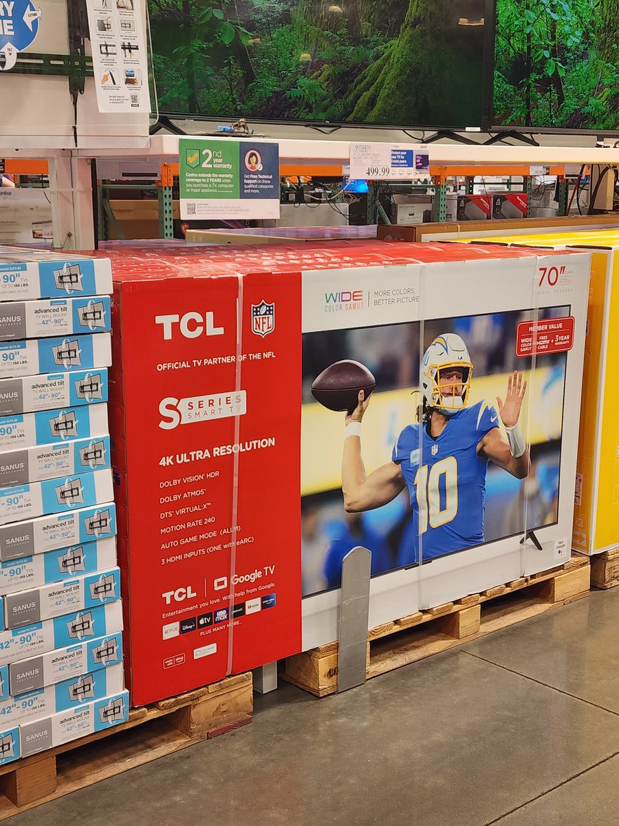 Instantly want this TV. 

#BoltUp #Costco