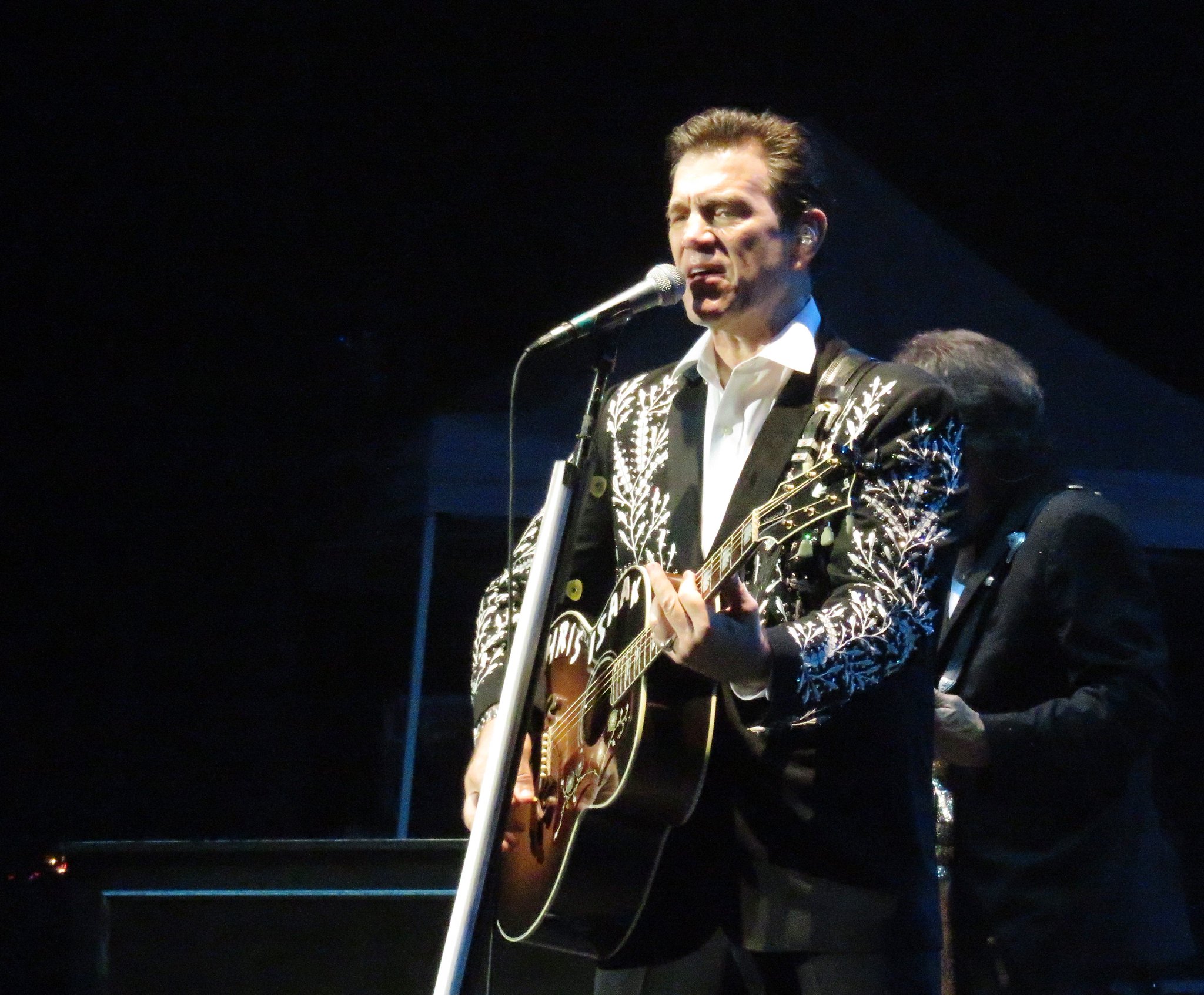 Happy Birthday to Chris Isaak   Pics taken at in 2016.  