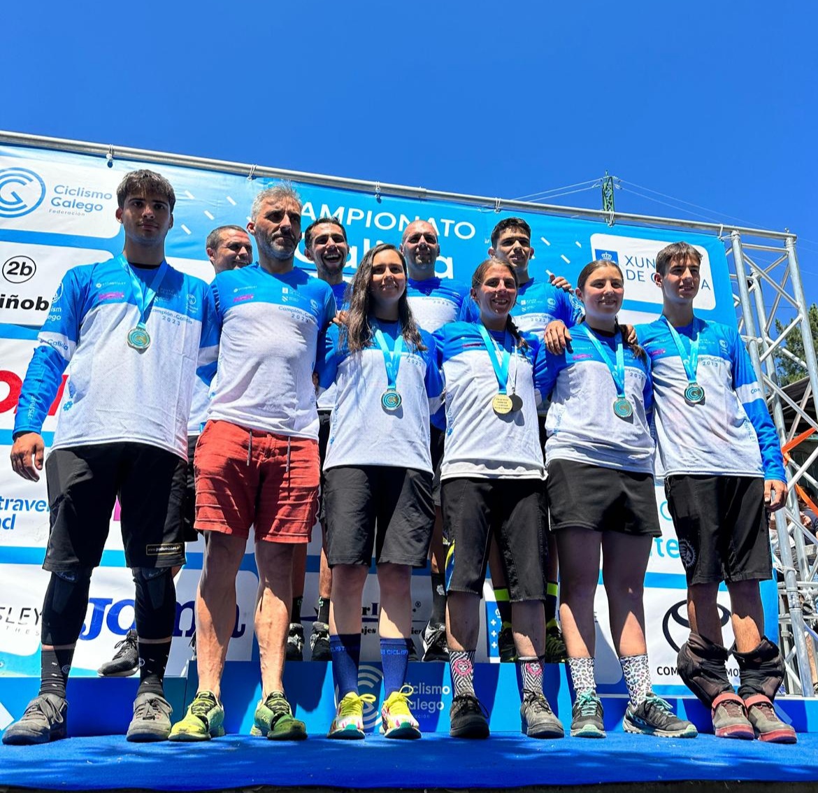 #CampionatoEnduro23 | Mauro González conserva en Budiño a coroa de campión de Galicia de Enduro

🚵‍♀️🚵‍♂️ Once riders fixéronse con títulos autonómicos na proba porriñesa

🔗 fgalegaciclismo.es/index.php/es/s…

#NON