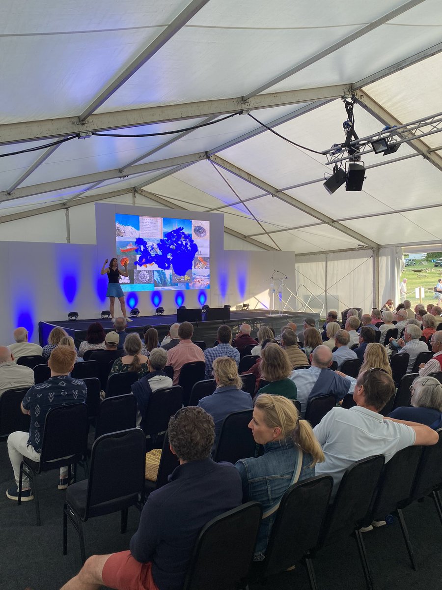 Helen Czerski takes to the stage for ‘Blue Machine: How the Oceans work’ from the Evelyn Partners Tent. 

#cvhf #amazinghistory