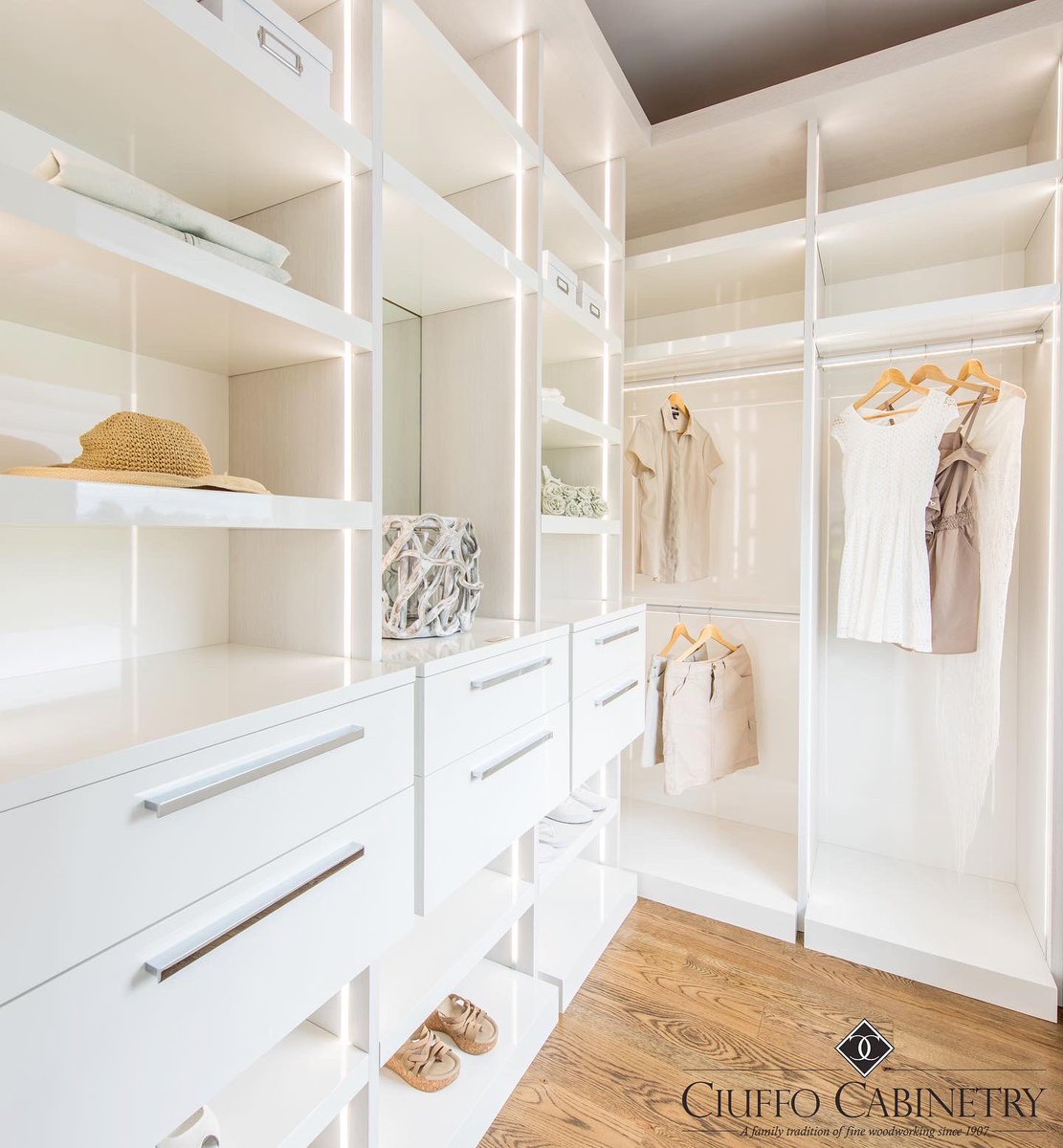 Ciuffo Cabinetry tweet media