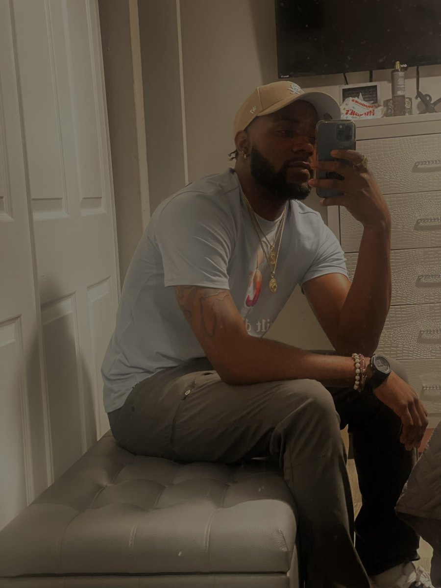 0h_brandon's tweet photo. Don’t tell me bout loyalty show me this time ❄️🩵 https://t.co/J6FnEUjPjk