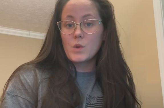 Former #TeenMom star Jenelle Evans opens her own film production company; Get a look at “Money Hole Productions”: https://t.co/bvuZeHWUHb https://t.co/lFS92fHMCD