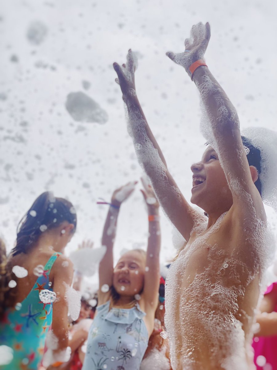 Colegio Montedeva tweet media