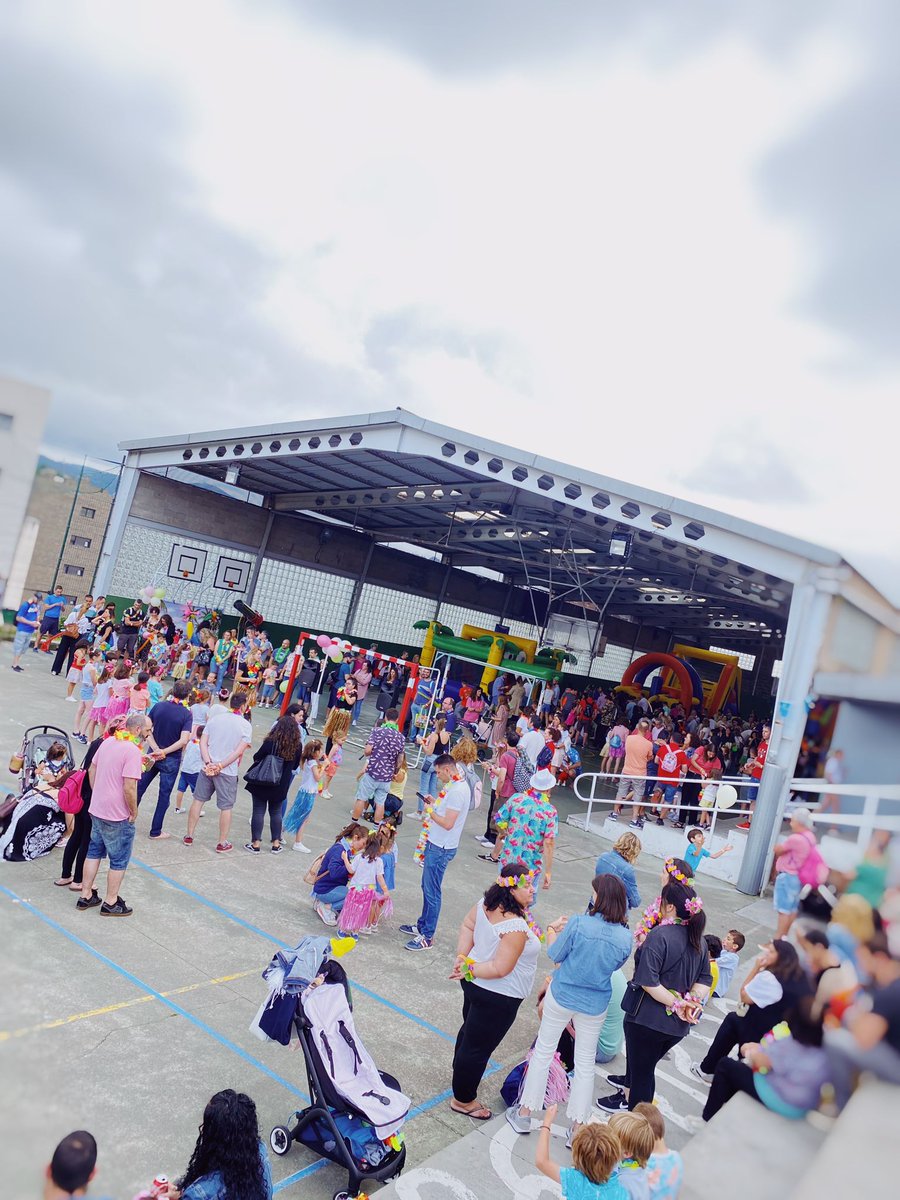 Colegio Montedeva tweet media