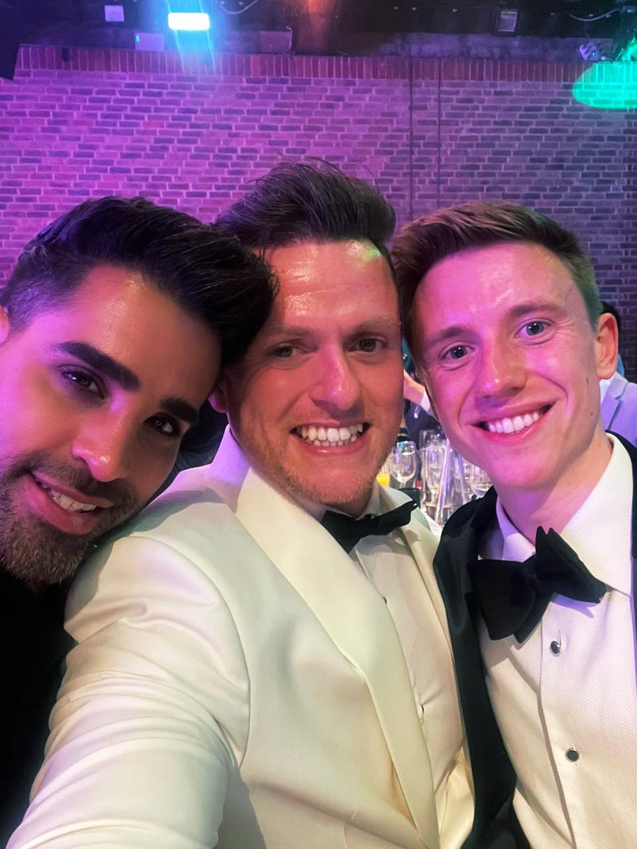 Little #latergram post from last week’s British LGBT Awards, ft. the lovely @DrRanj. Great night 🇬🇧🏳️‍🌈🏳️‍⚧️