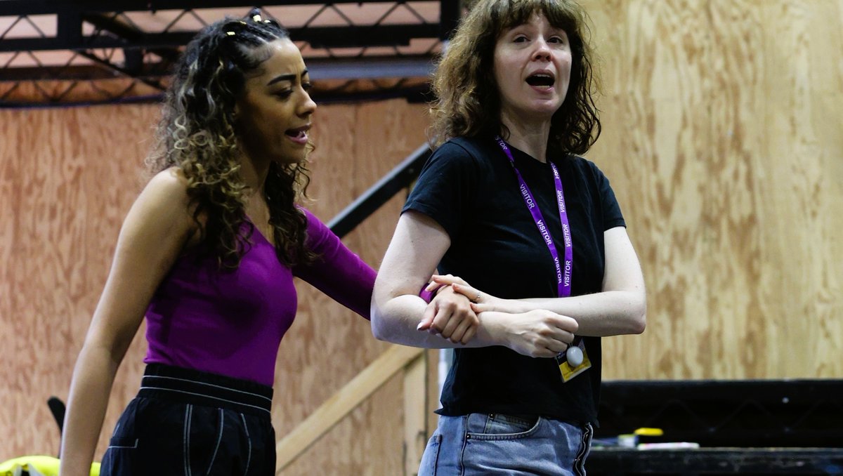LivEveryPlay's tweet photo. Here's another peek into the #AliceinWonderland rehearsal room ahead of the show opening on 4th July, which just happens to be #AliceinWonderlandDay

4 - 22 Jul 📍 @liveveryplay⁠
1 - 05 Aug 📍 @theatreroyalplymouth⁠
🎟️book now 👉️ https://t.co/OrybNUplSf
📸  @livlivvlivvy https://t.co/EM8ntVKvRm