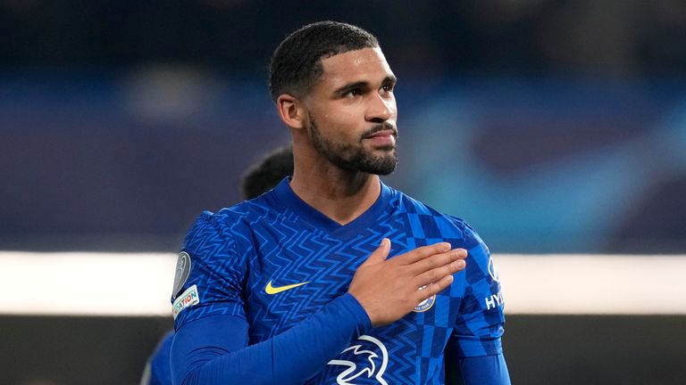 Blue_Footy's tweet photo. I feel bad seeing Loftus-Cheek leave even though I know it benefits everyone but he is an embodiment of Chelsea academy. Never complains, signs deals in front of him, and plays any position asked to. To me, he will always be Mr Chelsea. He cares about Chelsea in action not words. https://t.co/3stiFld8FJ