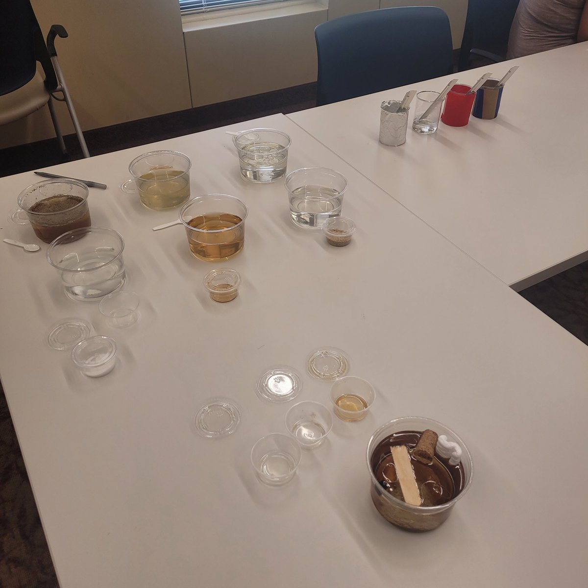MathFanHoefert's tweet photo. Learning all about properties of matter today with an amazing group of "new to 5th grade science" teachers 🤩🤗 https://t.co/dfQef90gjY