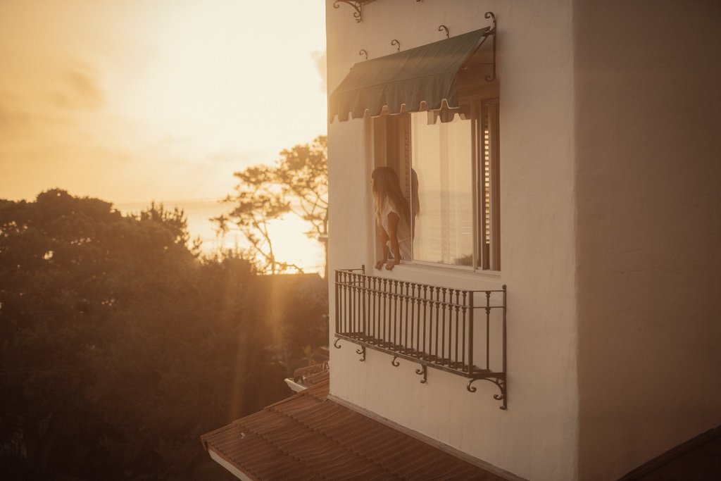 La Playa Hotel tweet media