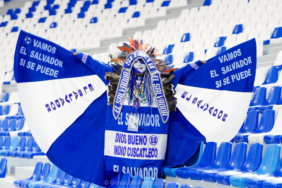 giovalobophoto's tweet photo. El indio cuscatleco un personaje popular en el ámbito deportivo 🇸🇻

#JuegosCentroamericanosYDelCaribe #sivar #ElSalvador https://t.co/jLy8wZtwoY