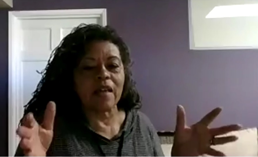 SisterlocksBlog's tweet image. Sisterlocks Birthday Month - Day 26 - mailchi.mp/sisterlocks.co…
2019: Our 26th year. Sisterlocks was on a roll. I spent a lot of time that year on nurturing our new Brand Ambassador program. Here are excerpts from an 'insider conversation' I had with them: us5.campaign-archive.com/?u=599d44be593…