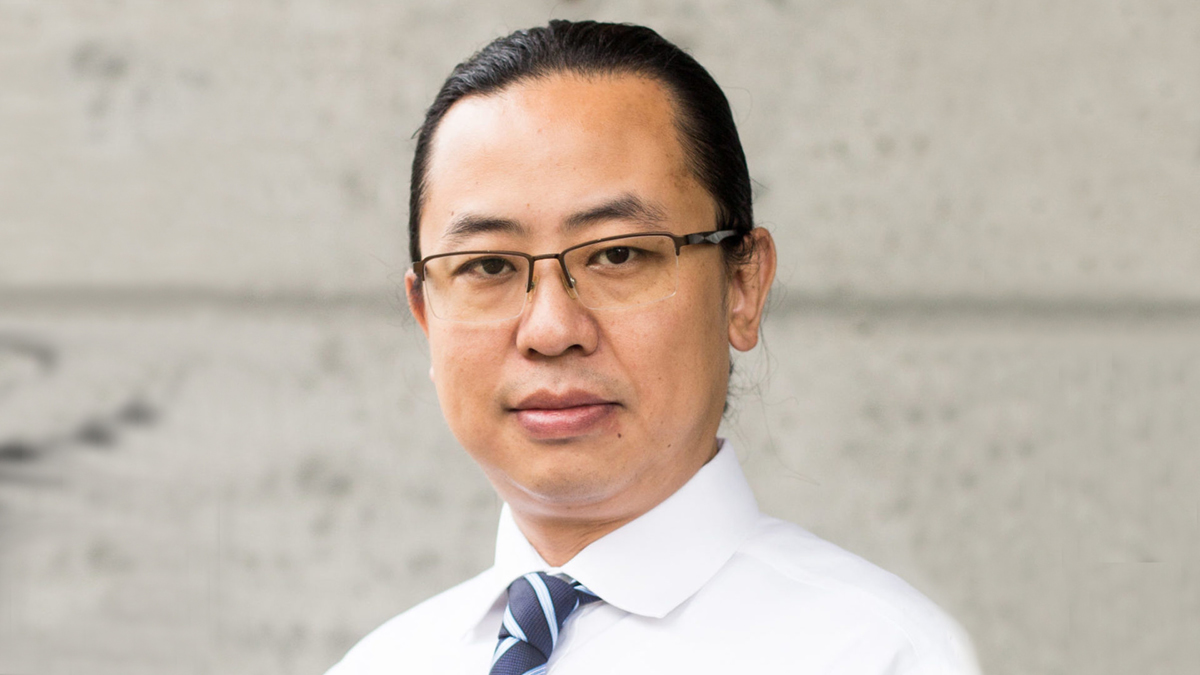 Dickinson State selects Dr. Huijian Dong for Provost. #hawksareup

"He will bring education, experience, and expertise that will help us make DSU an even better place for our students.” - Steve Easton, DSU President.

Full story ➡️ | bit.ly/3PwkmS3