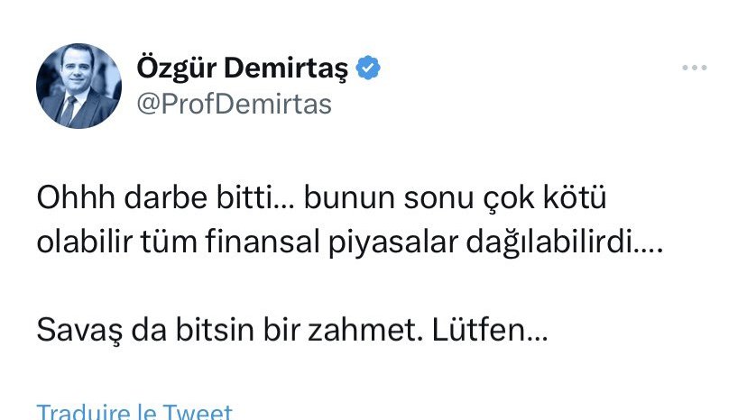 Liberalizm sizi insanlıktan çıkarabilir.
Bunun gibi olursunuz.