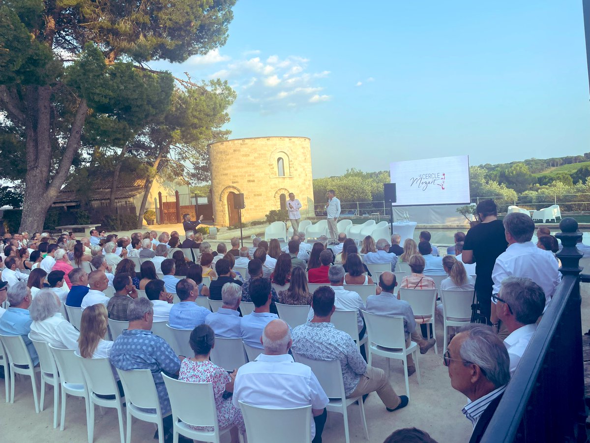 ChuckProd's tweet image. Présentation de @picstudio dans un super cadre !