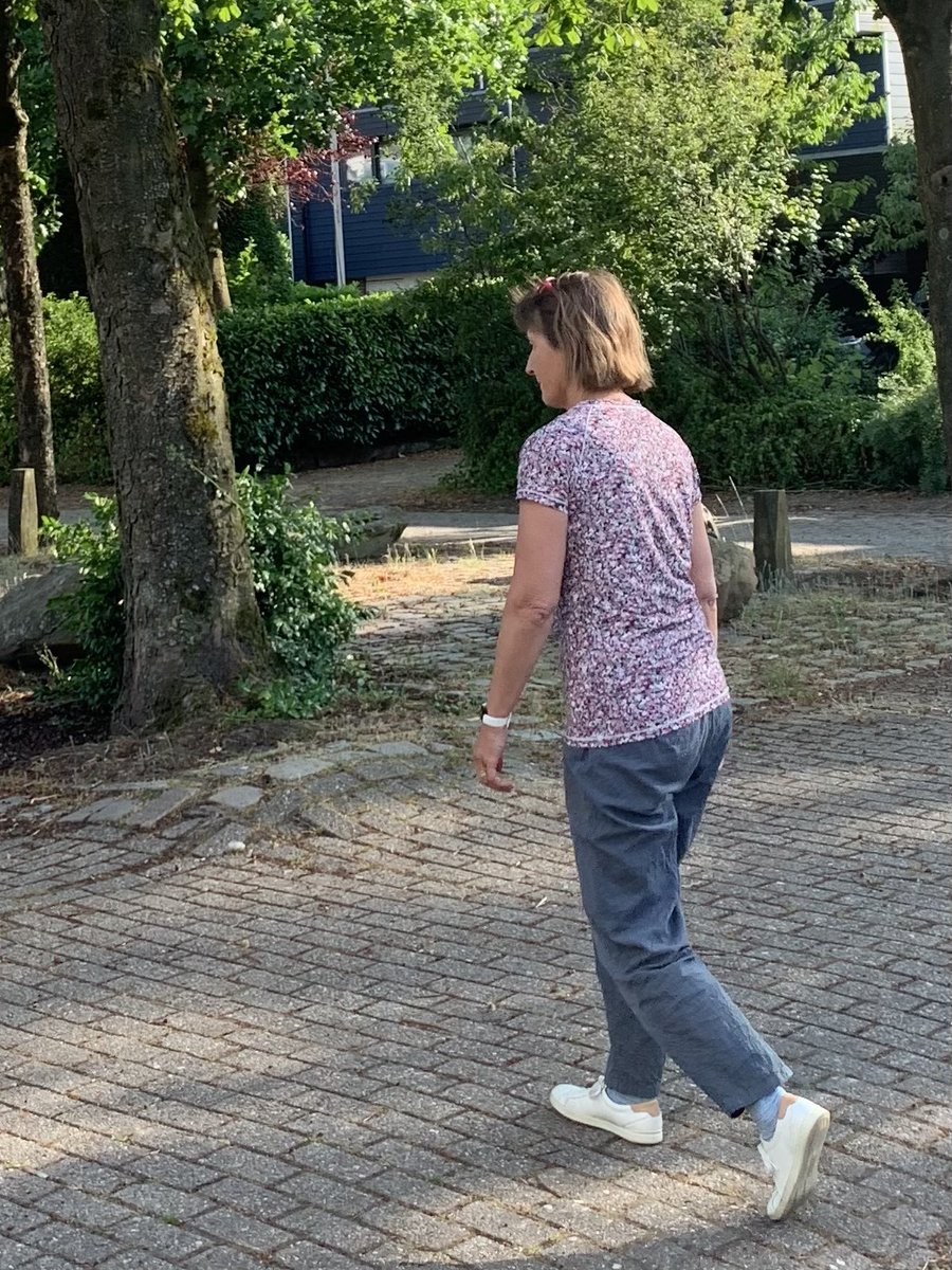 Practice what you preach. Klaar met deze werkdag. Nog even wat stappen zetten…Dagelijks leg ik t belang van bewegen uit voor ‘lichaam en geest’. We doen ook onderzoek naar beweeggedrag, zitten en slaap bij CVA, CP en NMZ <a href="/OVerschuren/">Olaf Verschuren</a> <a href="/MartijnFPisters/">Martijn Pisters</a>