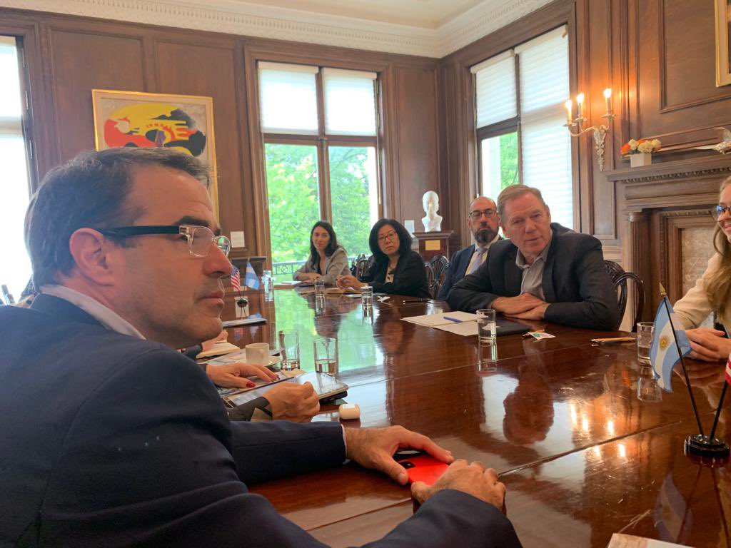 Banco de Bosques tweet media