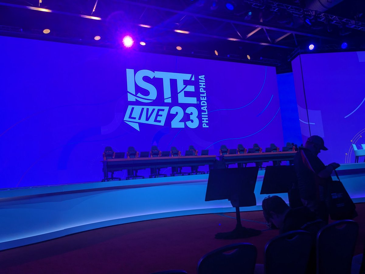 geekyteach's tweet image. Settling in to learn about eSports #ISTELive23