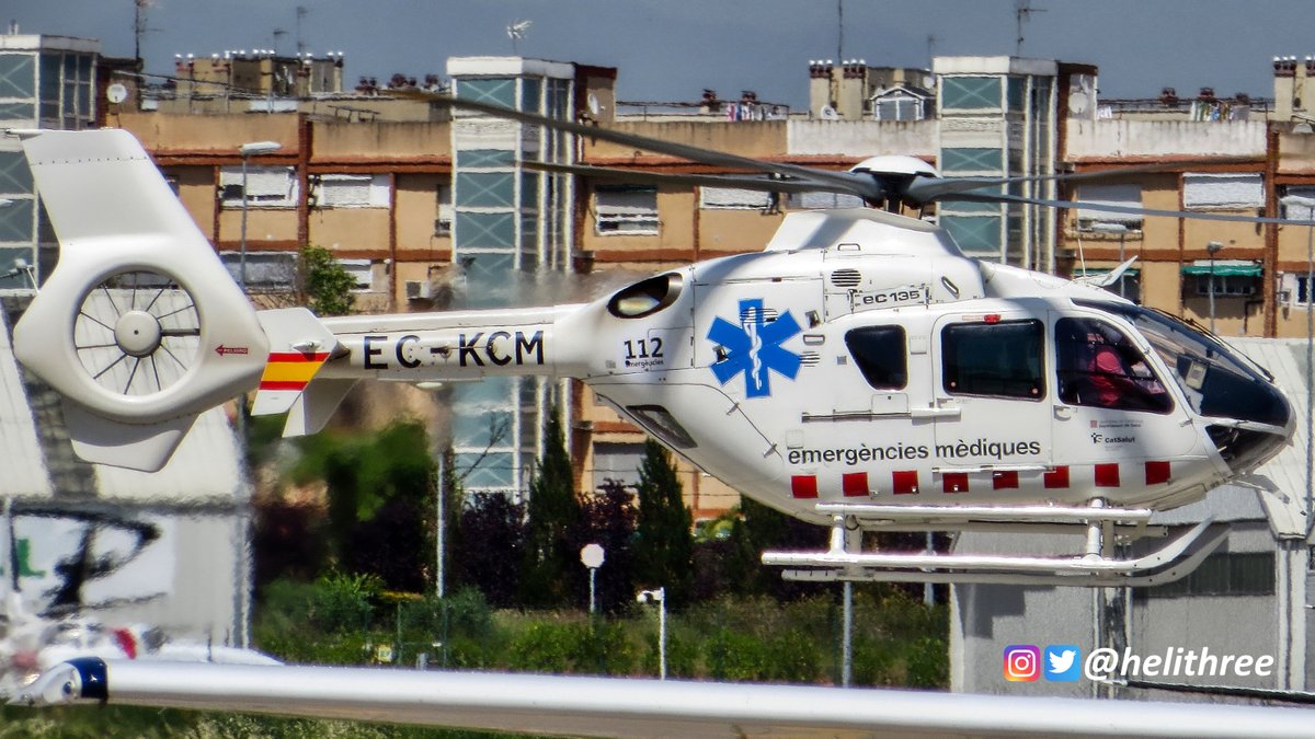 helithree's tweet photo. Va estar en servei pel SEM l'any 2016 quan encara era blanc, però desconec en quina base va estar. https://t.co/4NzYoza7cY