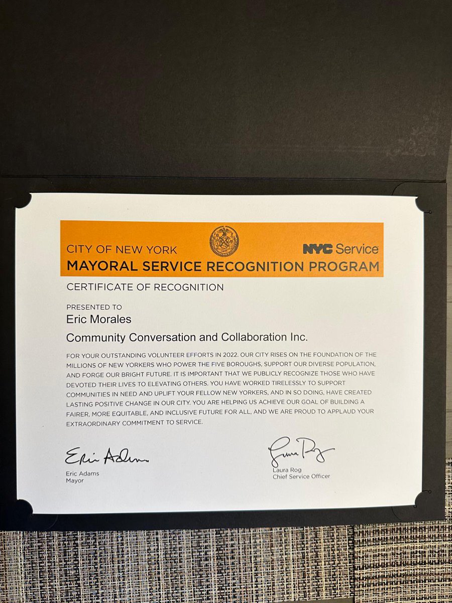 NYPDCommAffairs's tweet photo. This weekend Brooklyn Outreach Police Officer Morales was recognized for his partnership with local organizations &amp; commitment to the Brooklyn communities. 

#ConnectingWhileProtecting @NYCMayorsOffice @mayorsCAU @NYCService @NYPDBklynNorth @NYPDChiefOfDept @NYPDnews @NYPDPC https://t.co/Z6y9st3vBX