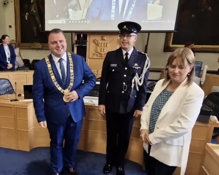 weareDublinTown (@wearedublintown) on Twitter photo Congratulations to Cllr. Daithí de Róiste on becoming the 355th Lord Mayor of Dublin. We look forward to working with you during your term. <a href="/LordMayorDublin/">Lord Mayor of Dublin</a> <a href="/daithideroiste/">Daithí de Róiste</a> <a href="/DubCityCouncil/">Dublin City Council</a> Congratulations to Cllr. Daithí de Róiste on becoming the 355th Lord Mayor of Dublin. We look forward to working with you during your term. <a href="/LordMayorDublin/">Lord Mayor of Dublin</a> <a href="/daithideroiste/">Daithí de Róiste</a> <a href="/DubCityCouncil/">Dublin City Council</a>