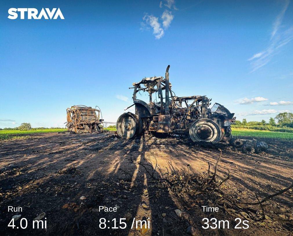 LittleJoeRunner's tweet image. The tractor isn’t the only one feeling burnt out, I feel knackered.