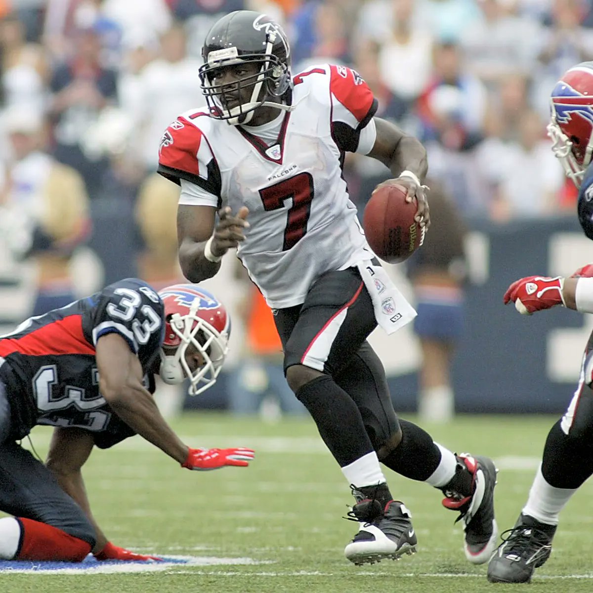 Happy 43rd Birthday to Legend Michael Vick! 