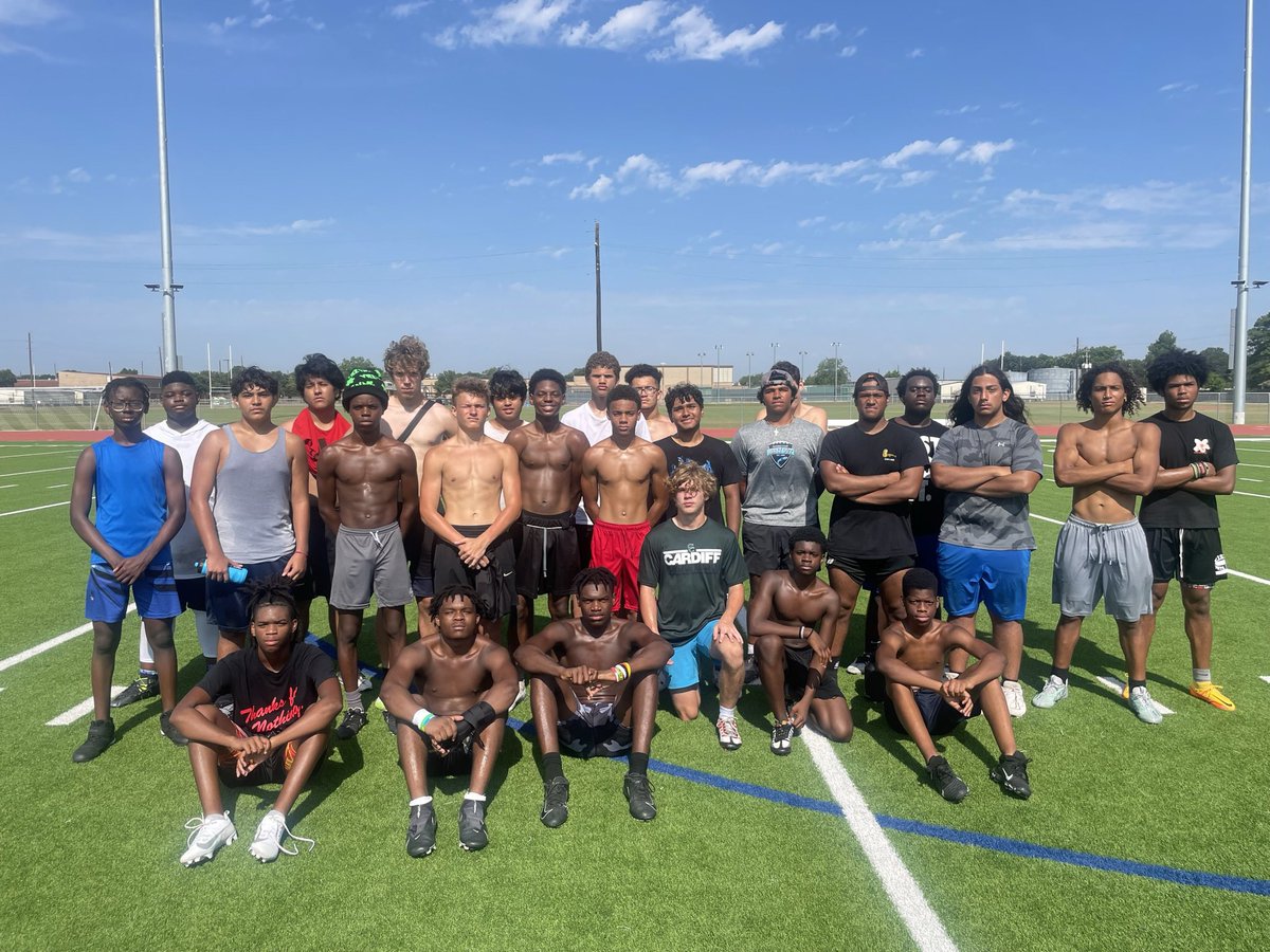 Proud of these 25 young men for having perfect attendance Week 3 of SAC Camp, Session 1! Find a way in, not a way out! @MCRamFootball @MCHS_Rams #TheCreekIsRising