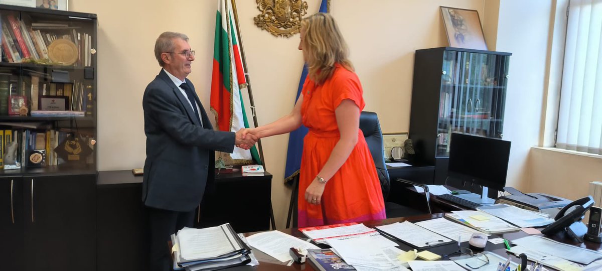 magdadaccord's tweet photo. A true honour and a privilege to meet today with Prof. Hristo Hinkov, Minister of Health in Bulgaria, on behalf of @fhpatienteurope.

Together with @BulgarianForum we’ve discussed #FHChildscreening &amp;  #PragueDeclaration, a blueprint for #CVDprevention &amp; #CVH promotion.

#FindFH https://t.co/fIQJBFZrh7