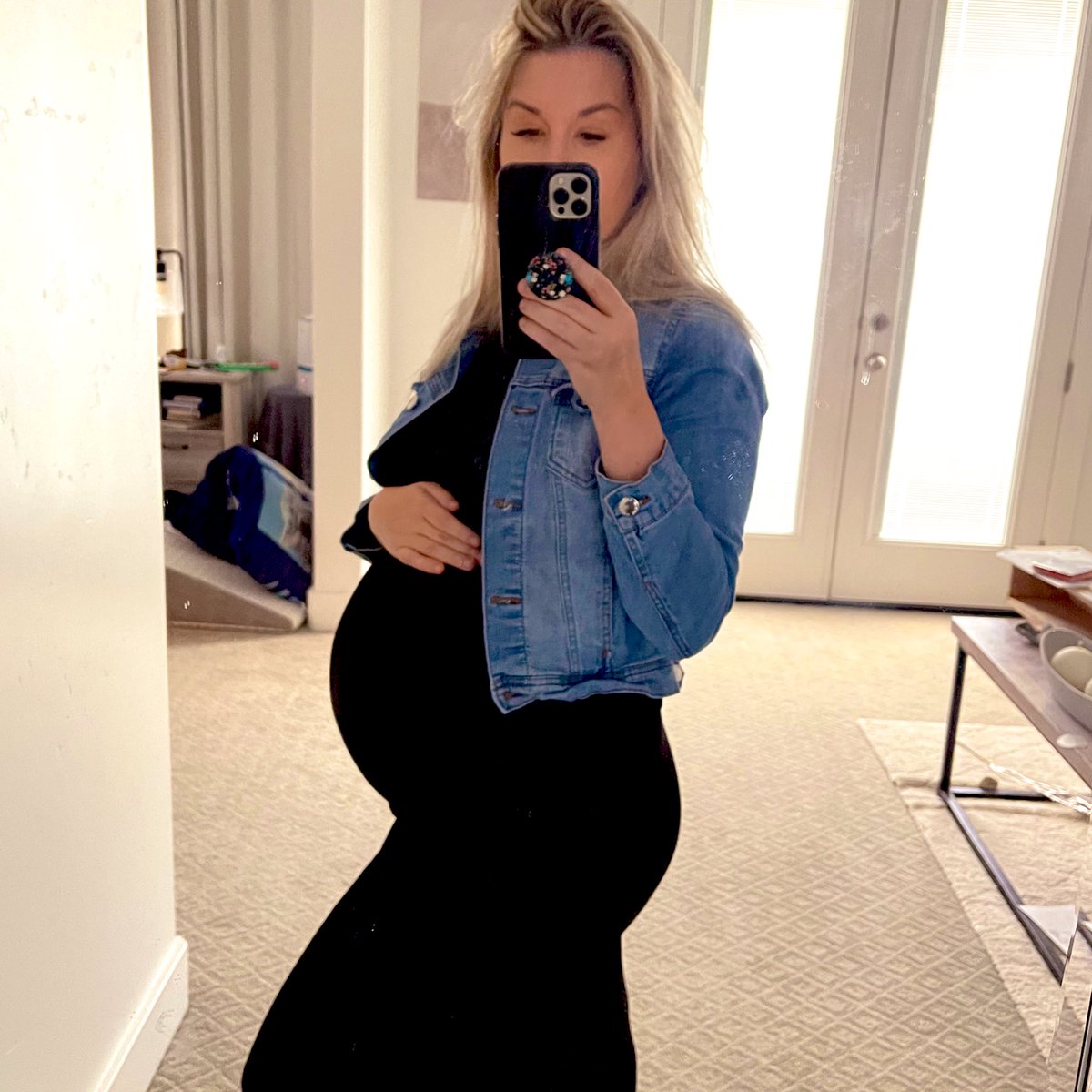 Christina tweet media