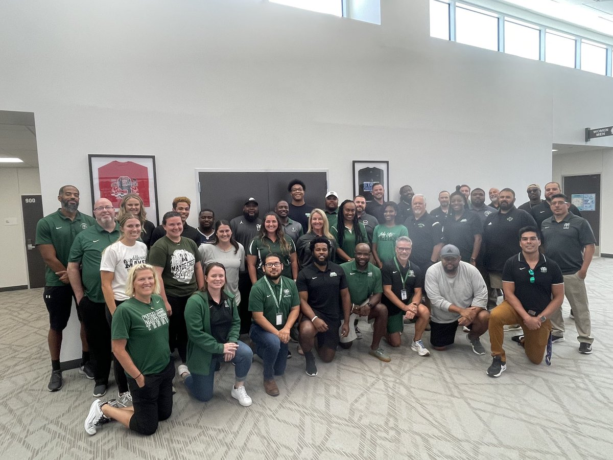 Awesome turnout by the Mayde Creek Community! MCHS, MCJH, and CJH coaches all getting better and learning leadership techniques! Thank you, KISD for hosting Athletic Leadership Conference! #TheCreekIsRising