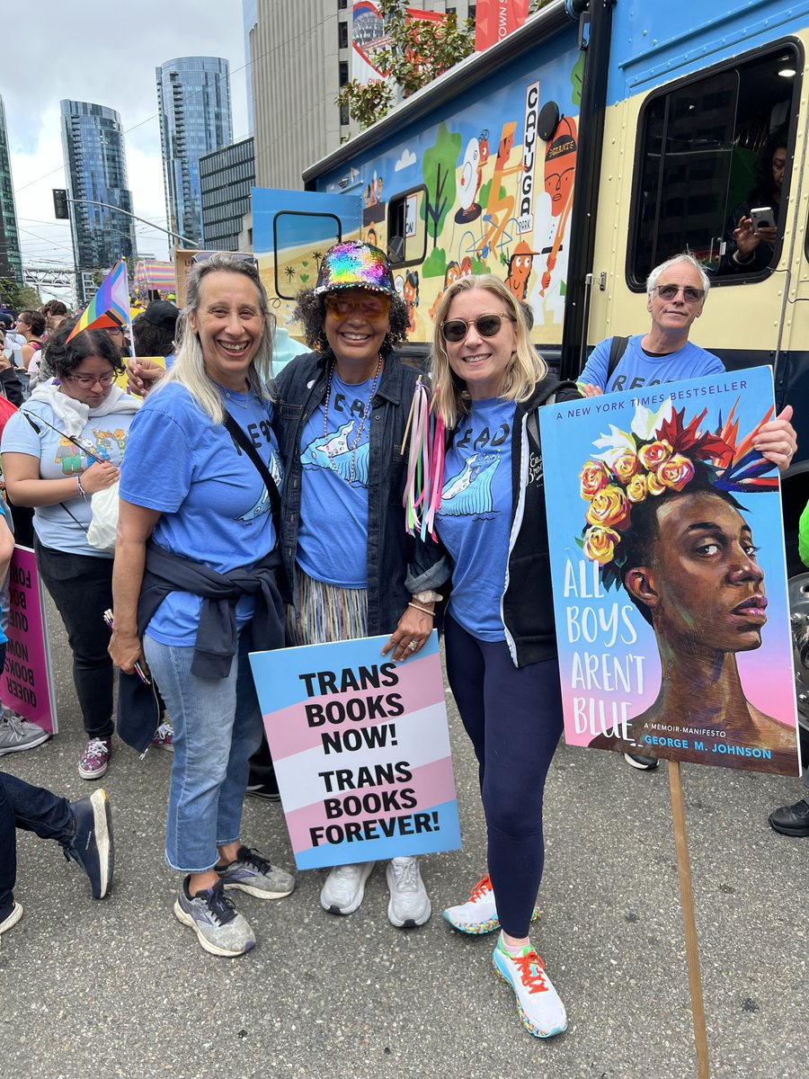 SFPublicLibrary's tweet image. Yesterday was spectacular! Happy Pride! #QueerestLibraryEver #LibrariesForAll #PrideSF