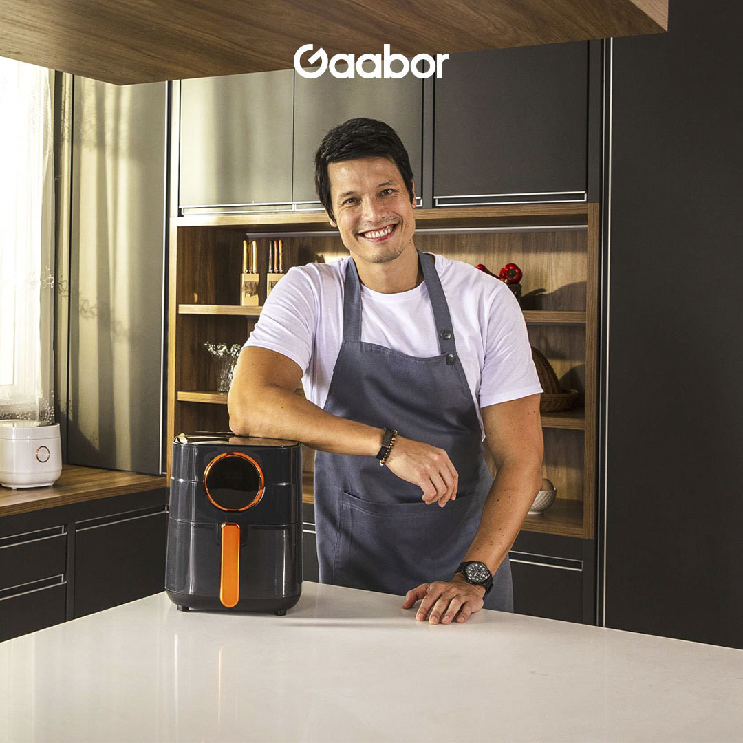 gaaborbr's tweet image. Quer inovação e tecnologia de qualidade na sua cozinha? 😍

Faça que nem o @‌leo_young_, escolha Gaabor Brasil para revolucionar a sua forma de cozinhar! 👩‍🍳

#gaaborbr #eletrodomesticos #eletroportateis #masterchef