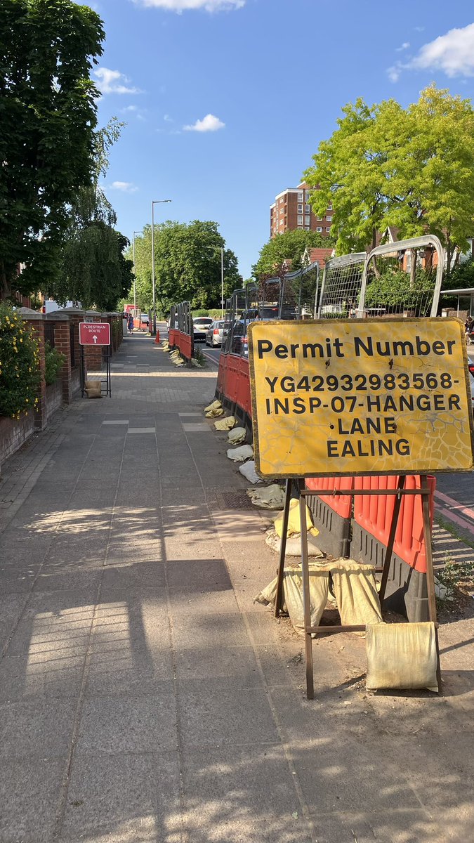 harniman's tweet photo. @RuthMayorcas @thameswater @HounslowHways TFL have left this for 3 years - and within 50m of a school - hardly encouraging active travel. https://t.co/NoouzjFKqw
