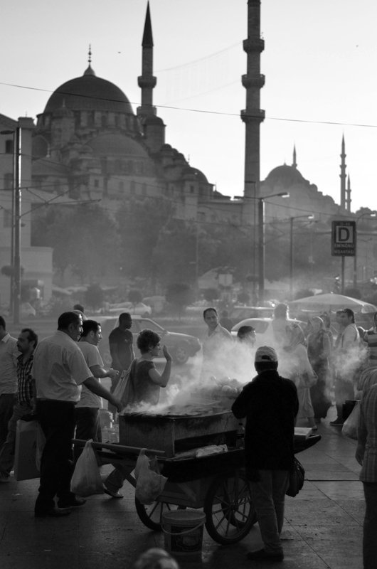 📸 Murat Önderman
İstanbul, Sirkeci
#photography #streetphotography #streetphoto