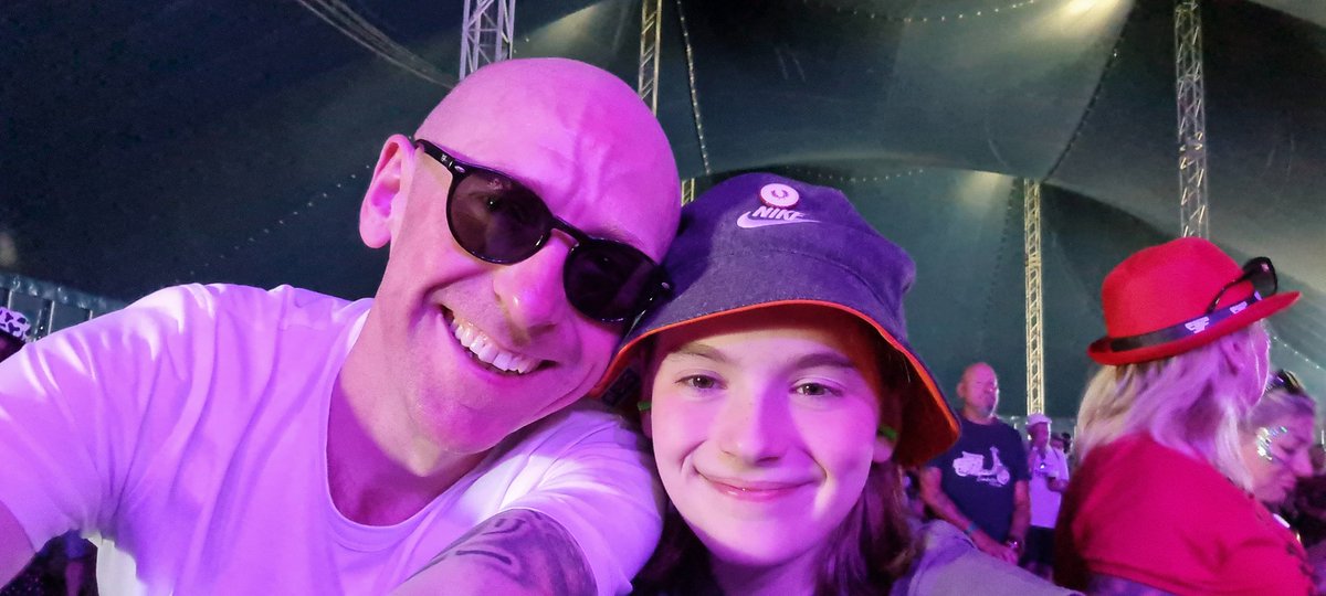 Andrew Thomas tweet media