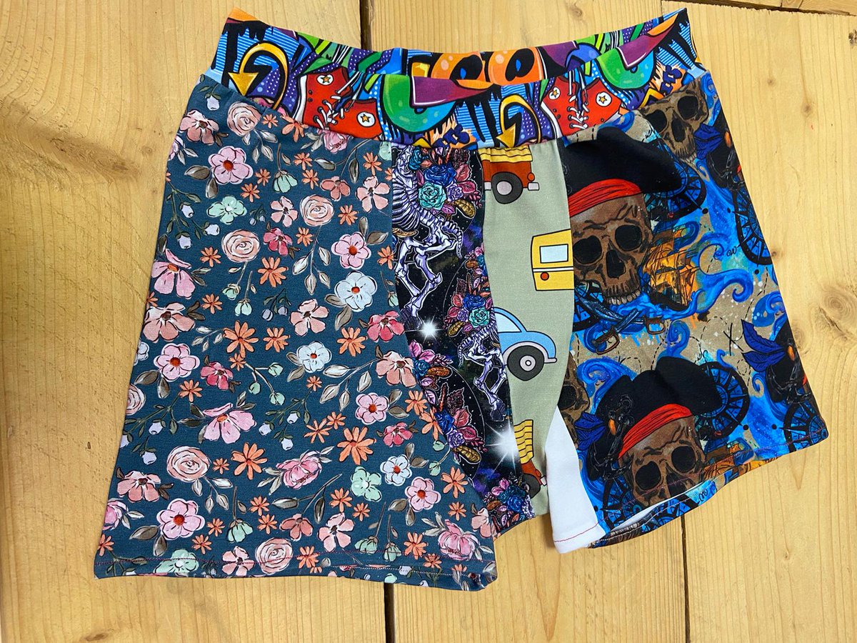 QuedamCentre's tweet photo. ✨Meet the Maker✨
Have you seen the scrap pants &amp; boxers available in @TakeWrap? Made by Jo from @KindredSweet, each cotton jersey pair is made from the remnants of other clothing, meaning each pair is different &amp; the material saved from landfill. 
#Yeovil #Somerset #reducewaste https://t.co/yPvrvtvKM3
