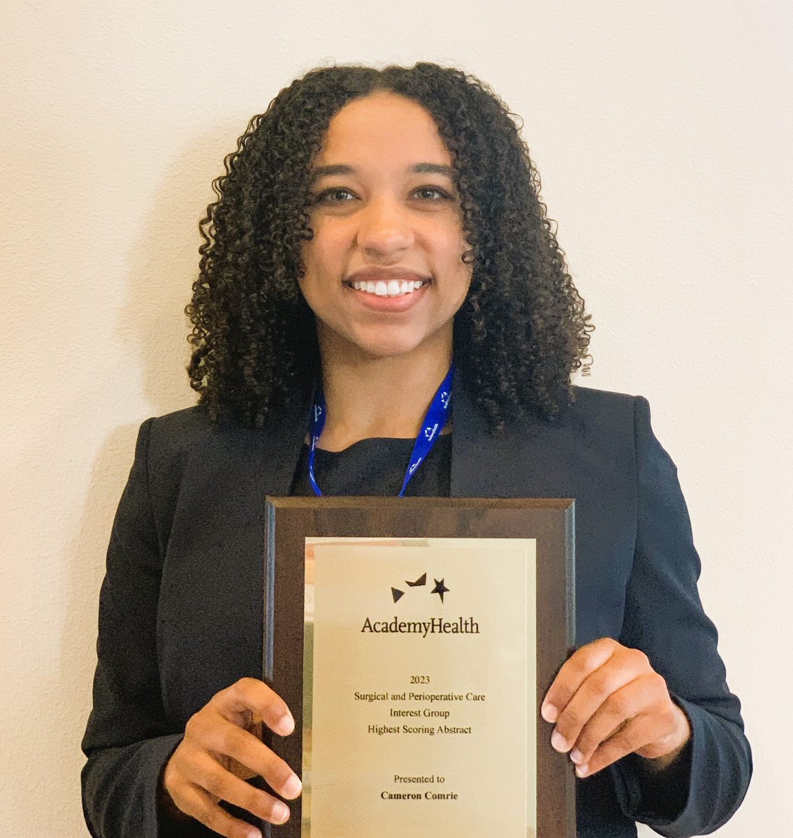 Had an amazing time presenting my research in surgical palliative care at <a href="/AcademyHealth/">AcademyHealth</a>  #ARM2023.   

Huge thank you to all of my phenomenal mentors <a href="/CSPH_BWH/">CSPH</a>!!