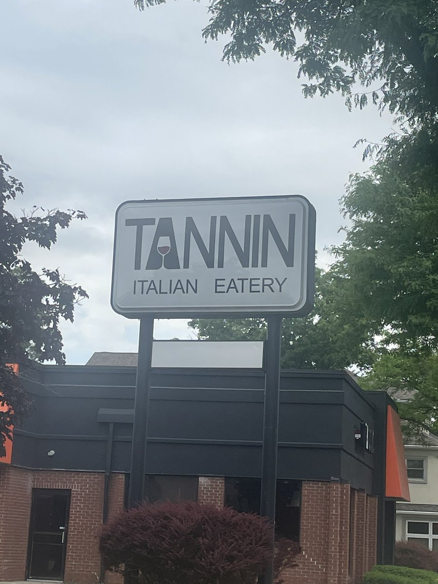 clurmichael's tweet image. *In @UncleBlazer voice*

I’ll be by the pool